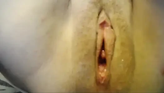 Tarçın büyük siyah yarağı sikmeyi seviyor