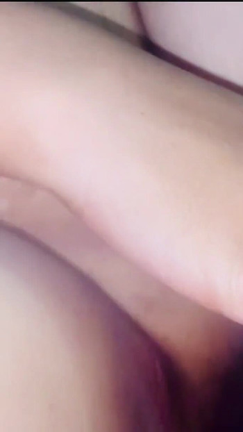 Detik tidak dapat dilupakan dari "Teman wanita desi yang sangat panas dan seksi berkongkek"
