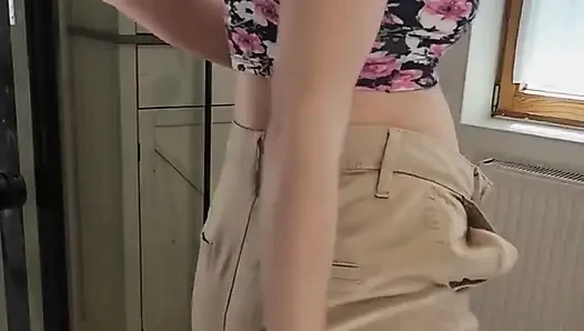 Einlauf-video in voller länge Macht es dich an, zuzusehen, wie die Tasche leer ist?