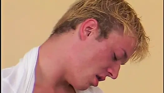 Hot BBW gets her pussy licked and drilled by a dude with big dick on the...