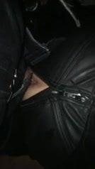 leatherbarefuck2