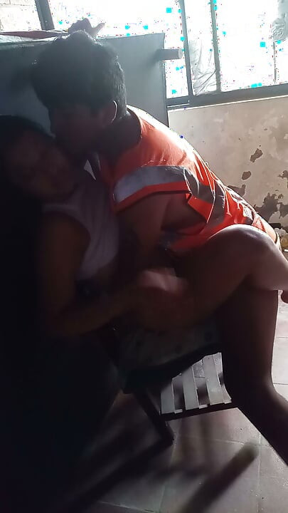 Mason enfia seu pau grosso na minha boceta