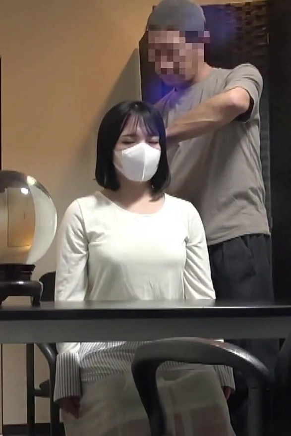 Asian Angel 23699