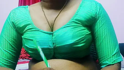 Seks panas tante desi mohini dengan tukang ledeng