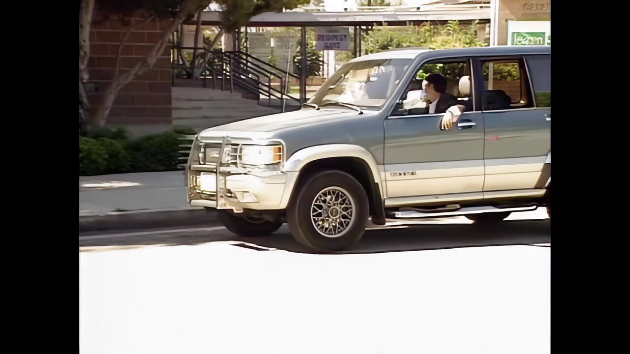 Kristin Kane: Pukul Saya Keras Dan Persetan Keldai Saya Juga