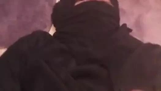 4 saat kenar. kendime büyük cum yağıyor.