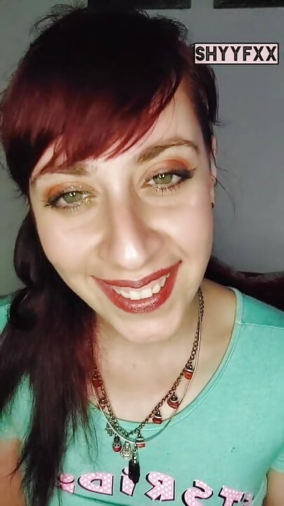 Shyyfxx przeleciał mojego osobistego trenera po ciężkiej pracy i pocenie się! Roleplay