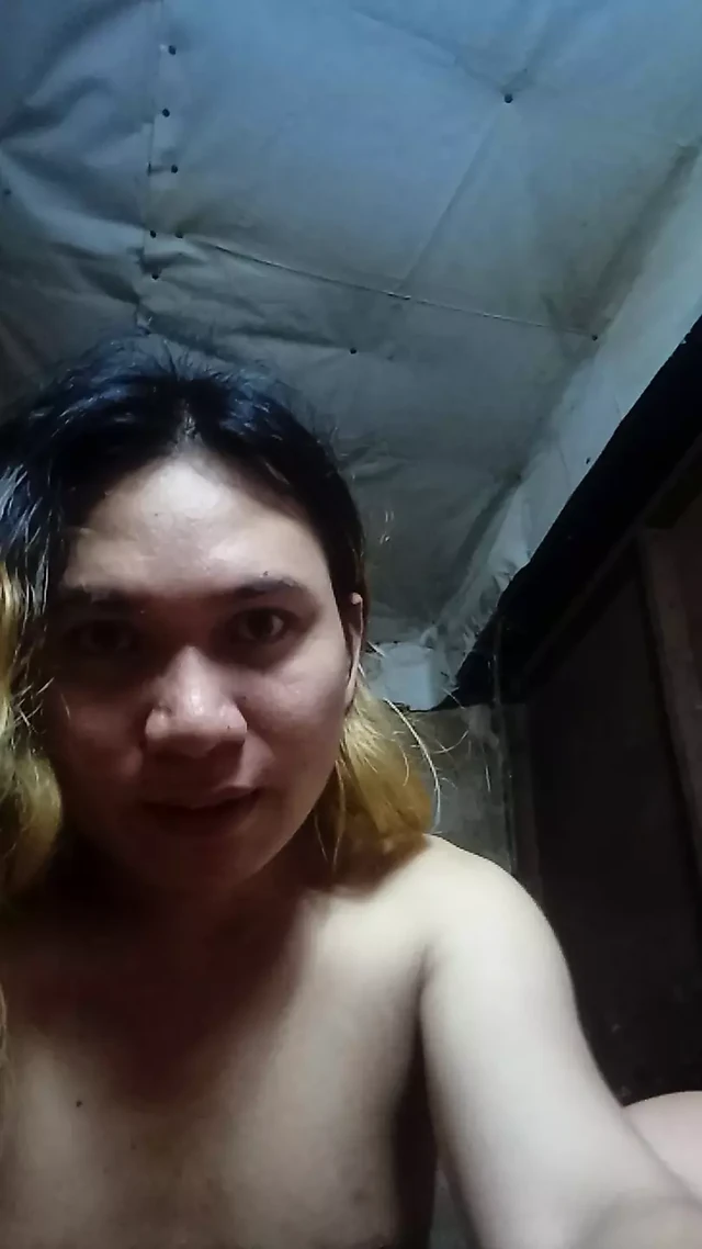 The Girl Is the Queen Because She Really Reached Out to the Yummy Daddy