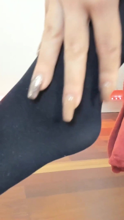 My Legs, Your Obsession
