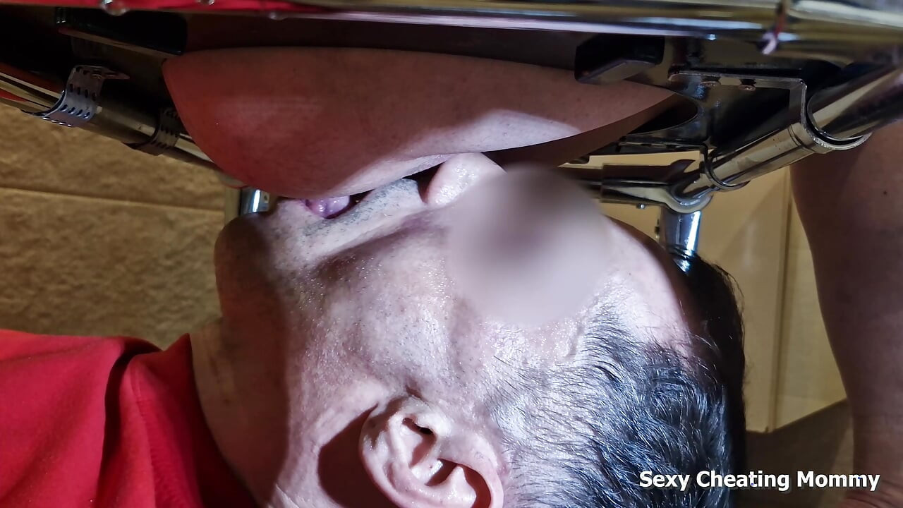 Femdom piss in mouth and pussy cleanup