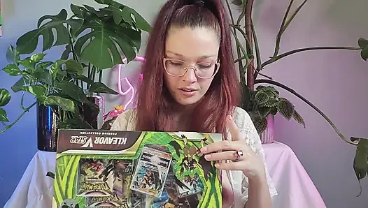 Topless E-girl Pulls POV You're in My Bedroom