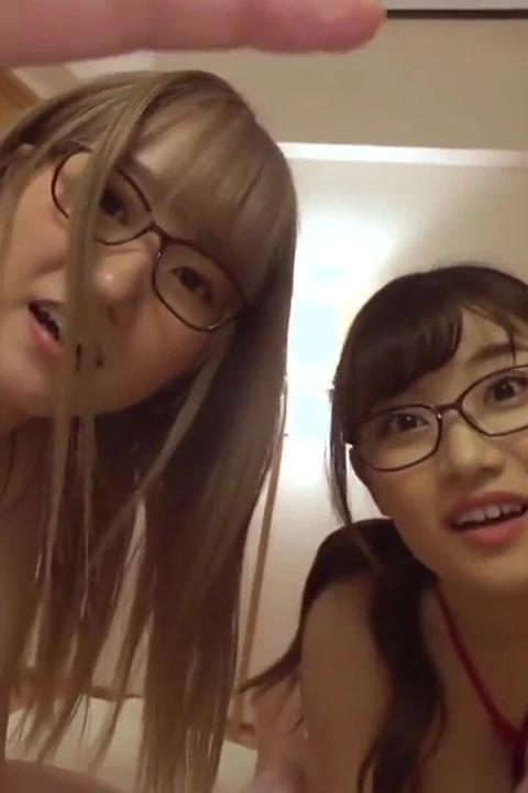 聪明的诱惑. 三个丰满的姐妹把理性变成纯粹的欲望. - 第4集