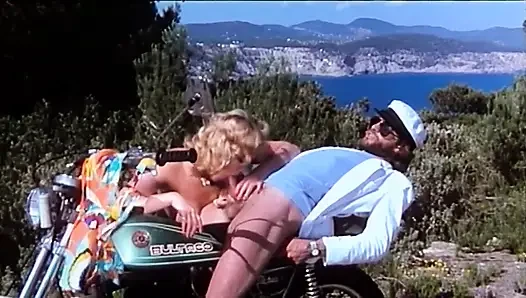 Горячий секс на Ибице (1982)