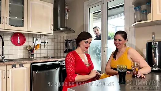 Marie Lumacarie ve Alice Maze ile Anal
