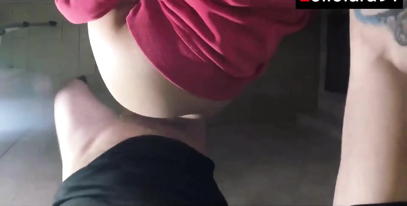 Sucks Cock and Gets Fucked on the Washing Machine - Lollolara91