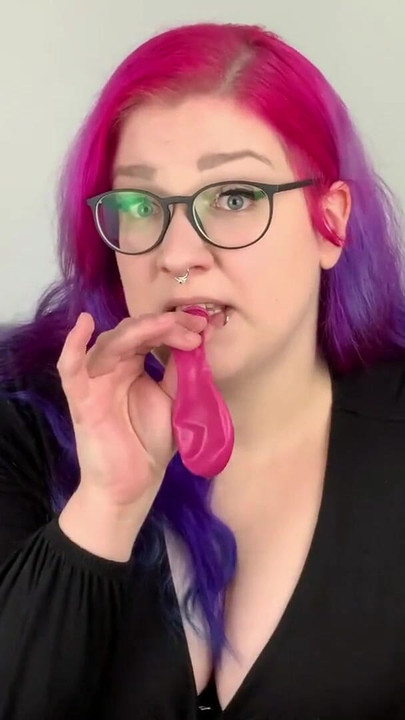 Must-see moment from "Balloon : Blow to Pop with German Goth Abby Strange - Looner"