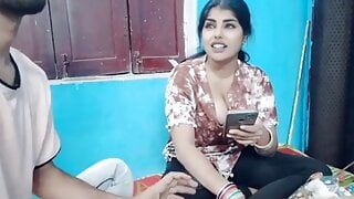 hindi audio I am a dilivery boy i have go a girl Home she is offered me big boobs xxx soniya bhabi