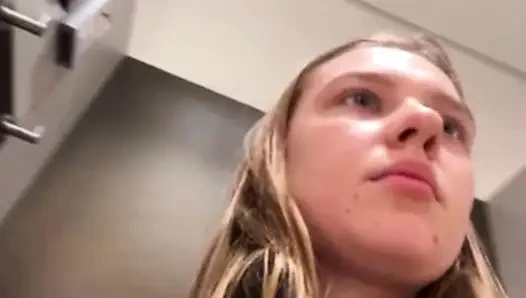 Jucielussie teasing u in the locker room