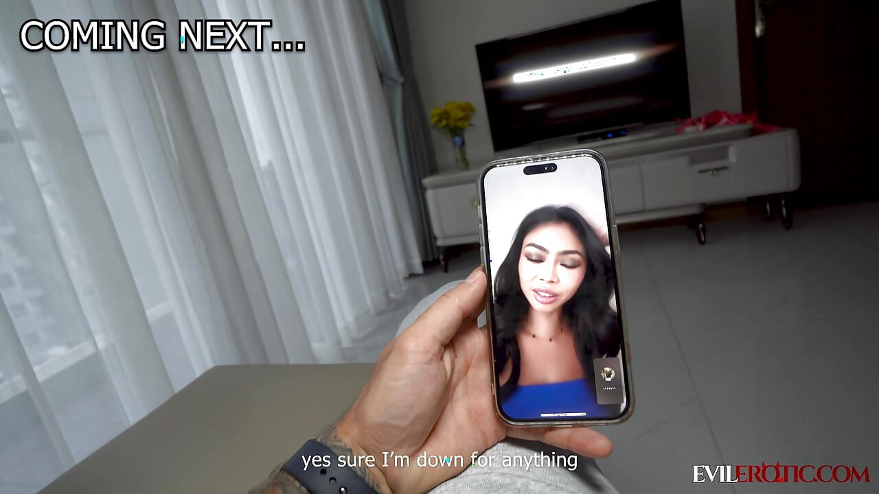 Pinay Babe In Pink Lingerie Gets Creampied During Photoshoot - EVIL EROTIC