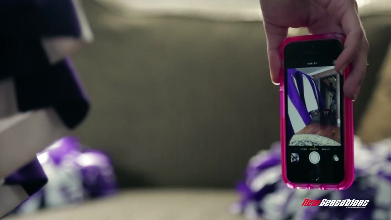 Riley reid操她的继父