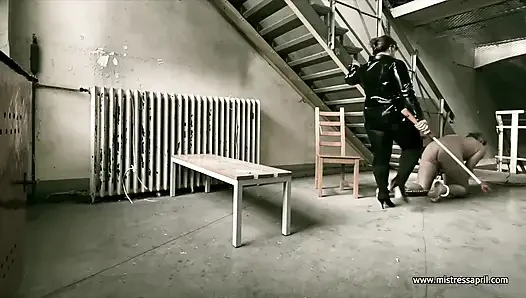 Domina herrin april - geburtstagsspaß