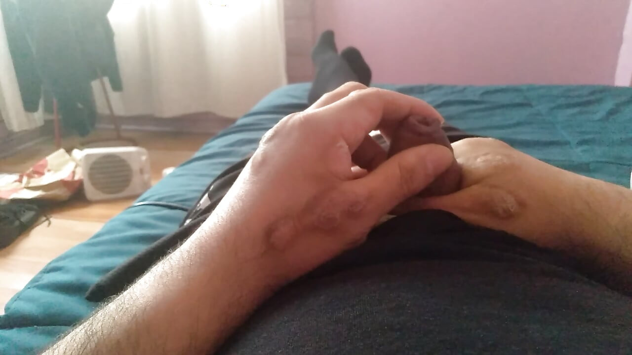 큰 페니스 만지는 섹스 중독자 소년