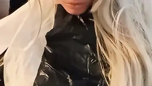 Поде камшот для Jennifer