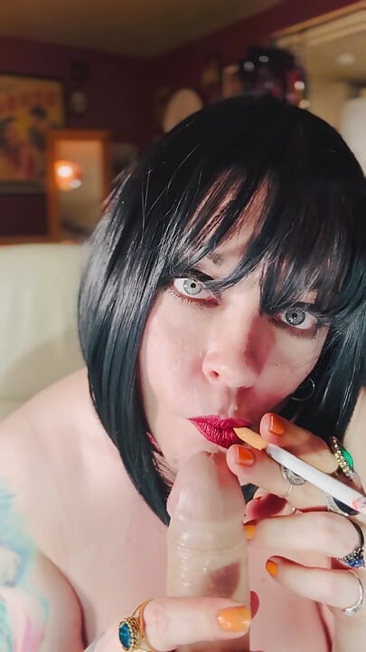 Wish This Was Daddy's Cock I Was Giving A Smoky Blowjob To! BJ Dildo Cocksucking Smoking Smoker