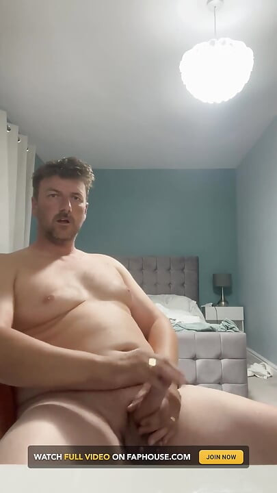 Horny Daddy Wanks and Fingers Arse
