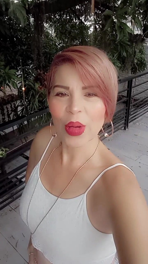 no time to waste , im live and waiting for you to join the fun