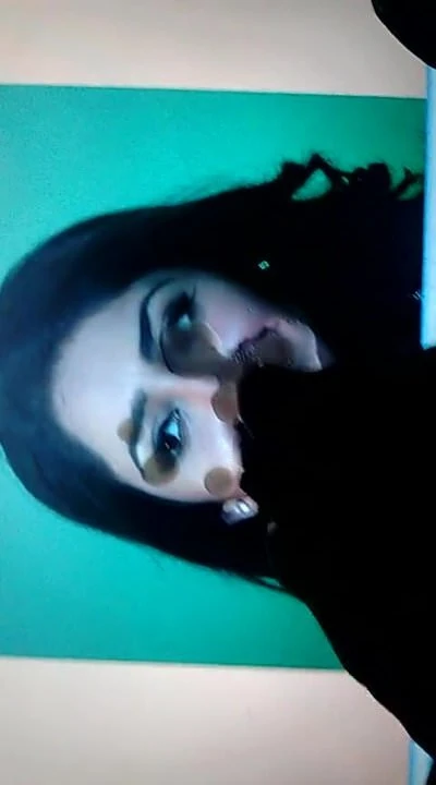 Cum tribute on Sayesha Saigal