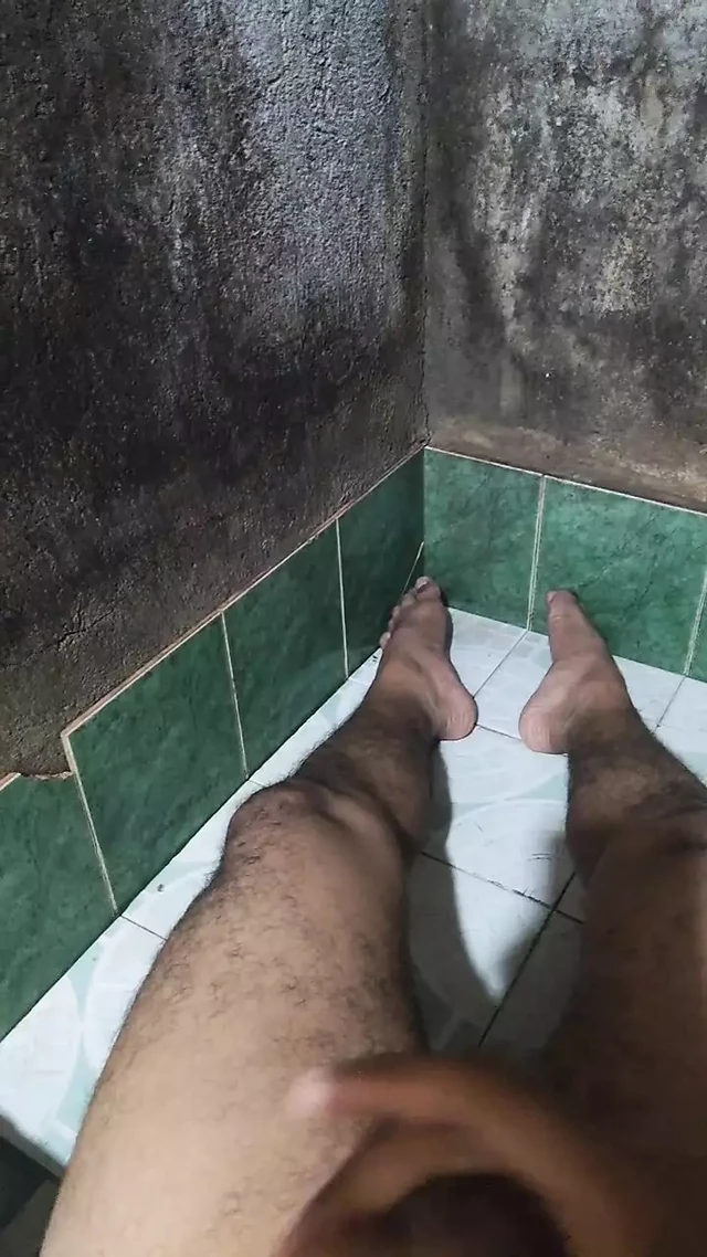Masturbation Solo CR - Jakol lang habang wala pa si inaanak
