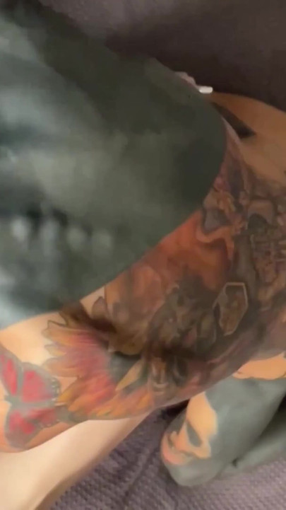 Squirting Russian MILF Boyfriend Girlfriend Real Couple Sex Tattooed Daddy Hoss Kado Alt Girl Salem Multiple Creampies | Clip 2