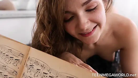 Orgasm on Grand Piano