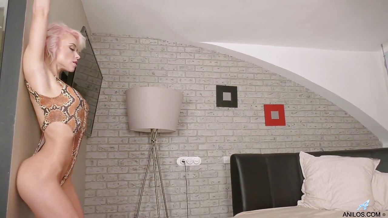 Sexy Splits