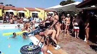 Festa na piscina