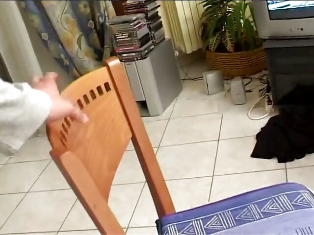 Meine stiefschwester und ihr freund ficken jeden einzelnen tag zu hause. Italienische geschichten