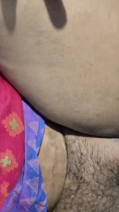 Barnali bhabhi ne siraj ki bara  ko chus Diya and jor jor se chudai ki | Clip 2