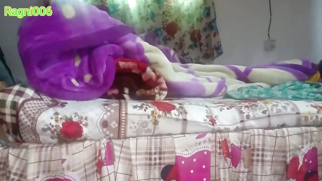 Indische hausfrau doggystyle harter fick, ragni bhabhi