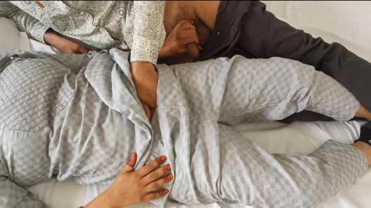 Video gadis india ngentot memek sempit xxx - video xxx