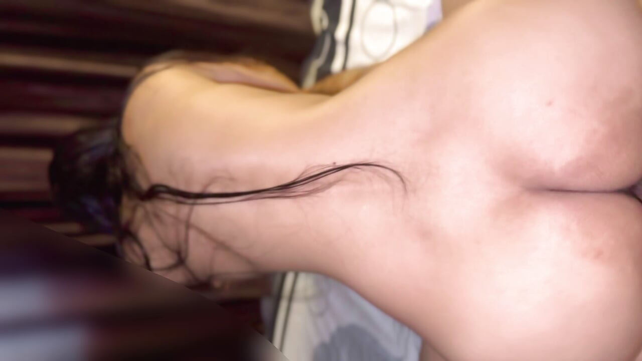 Indian Rich House's Horny Woman Got Her Pussy Fucked by Zomatto Boy