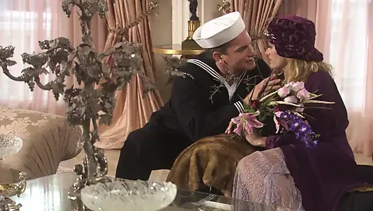 Милфа сосет массивный член, затем ее жестко имеют