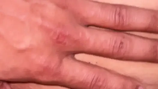 Sie will meine ladung in die muschi, aber ich will es raus