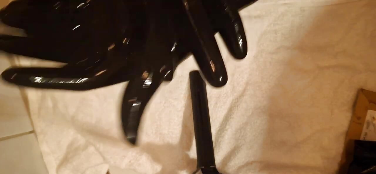 Latex Gloves