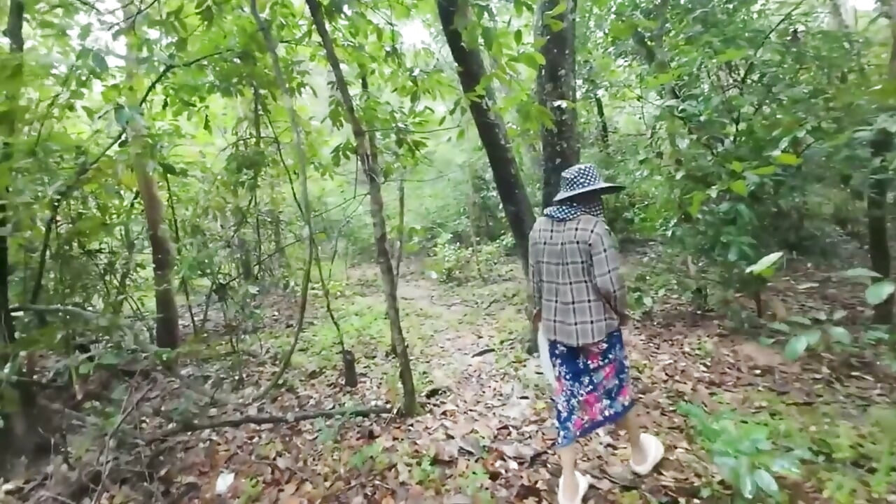 Thai Teenager Walks around Picking Mushrooms and Gets Fucked in the Pussy. Thai Audio