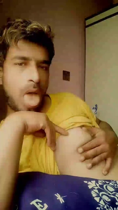 servent seeing boy masturbating