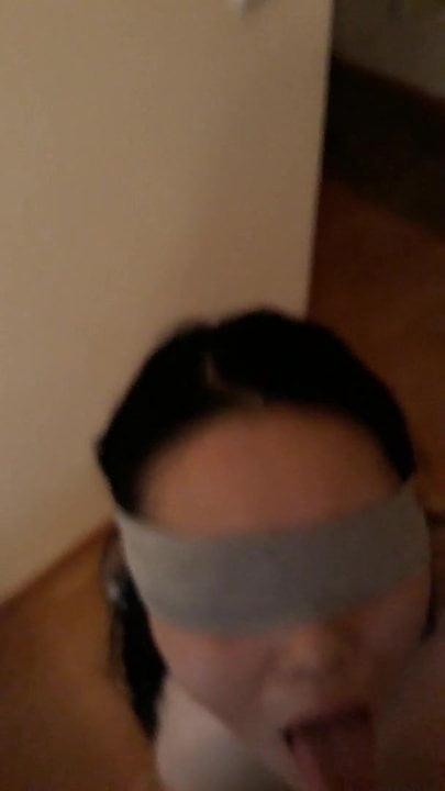 Homemade slut suck dick