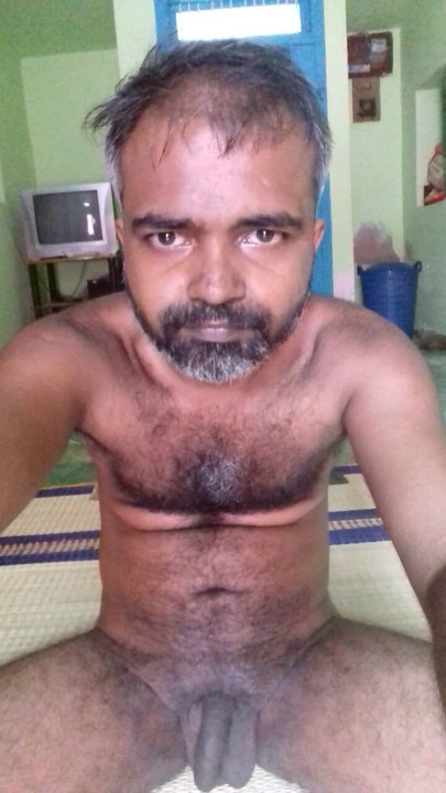 Indian BBC guy solo jerking short video 95