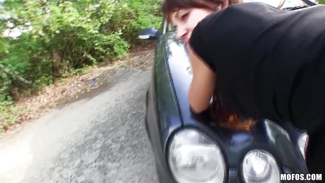 Public Pickups - Brunnete Aimee Ryan Gets a Lil Ass to Mouth Action