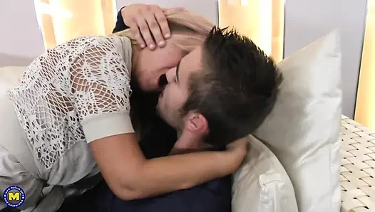 Horny Mature Cougar Geni Gets Fucked Hard by Her Toy Boy